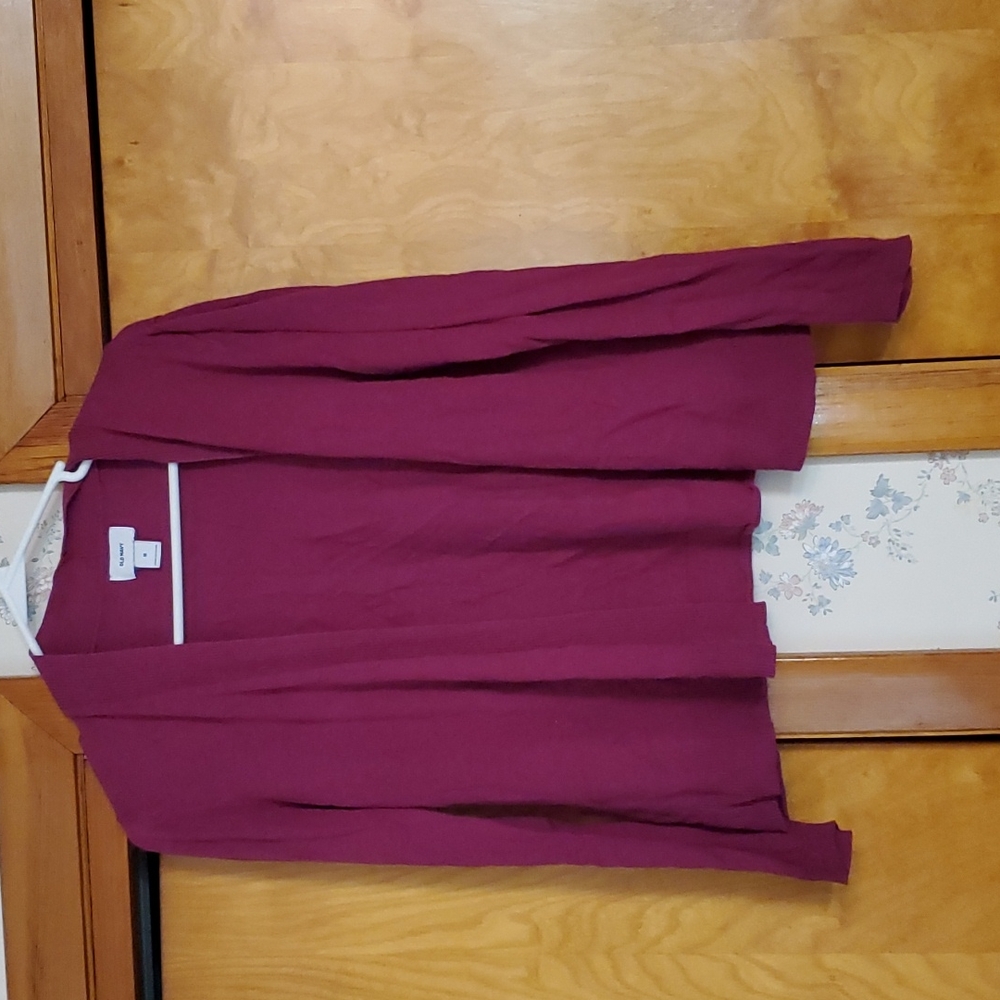 Set of 3 old navy light weight cardigans. Size medium